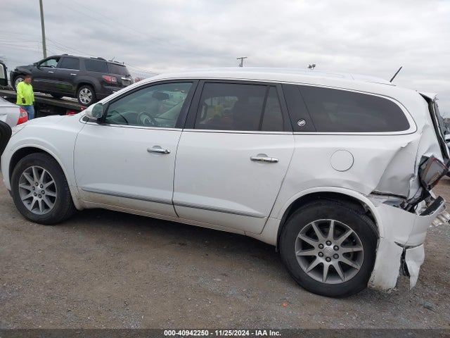 Buick Enclave Leather 2017 5GAKRBKD7HJ306808 Image 15