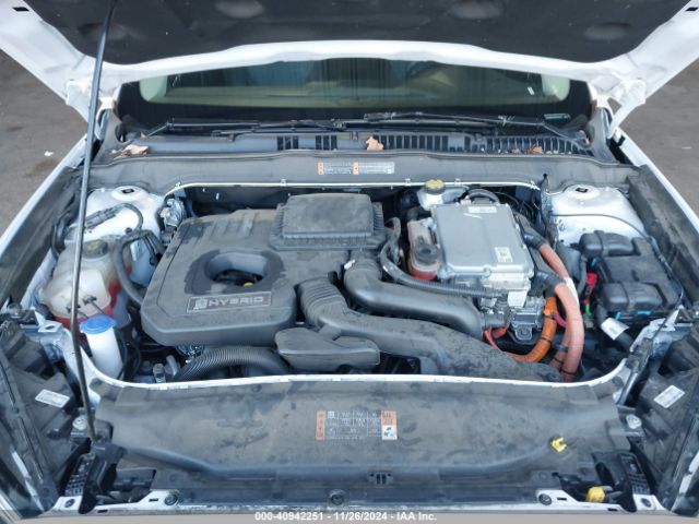 3FA6P0RU2JR253548 Ford Fusion Hybrid Titanium
