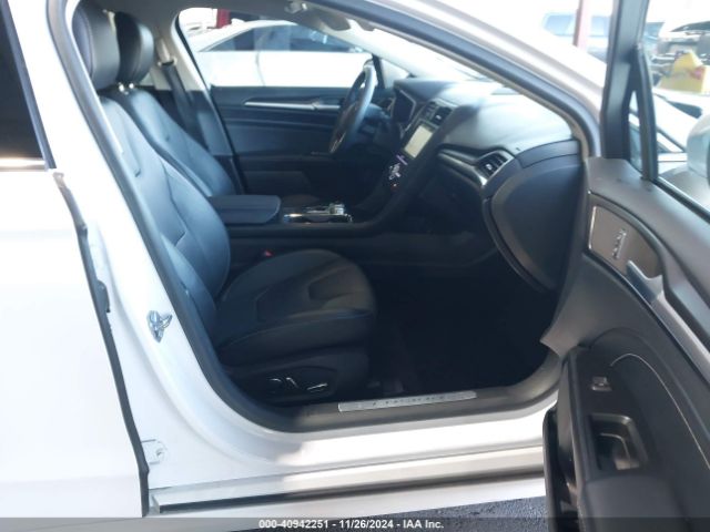 3FA6P0RU2JR253548 Ford Fusion Hybrid Titanium