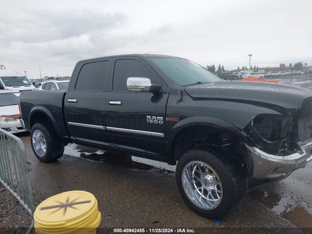 RAM 1500 Laramie  4x4 5'7 Box 2018 1C6RR7NM1JS254556 Image 13
