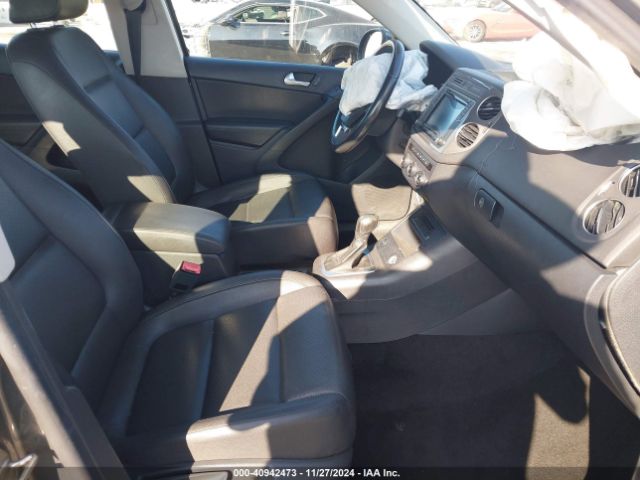 WVGAV7AX7HK024480 Volkswagen Tiguan 2.0t/2.0t S