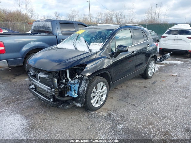 Chevrolet Trax Premier 2019 3GNCJRSB5KL404535 Image 2