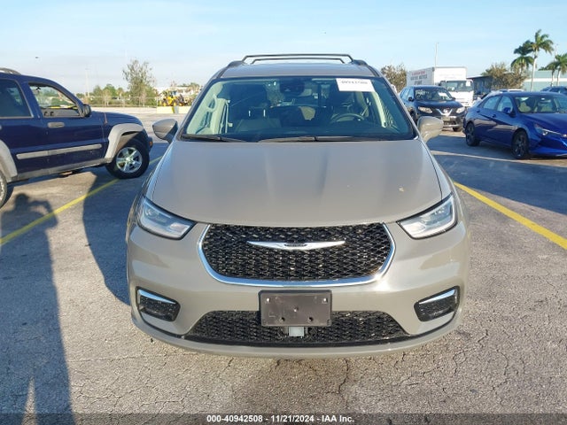 2C4RC1BG5NR168311 Chrysler Pacifica Touring L