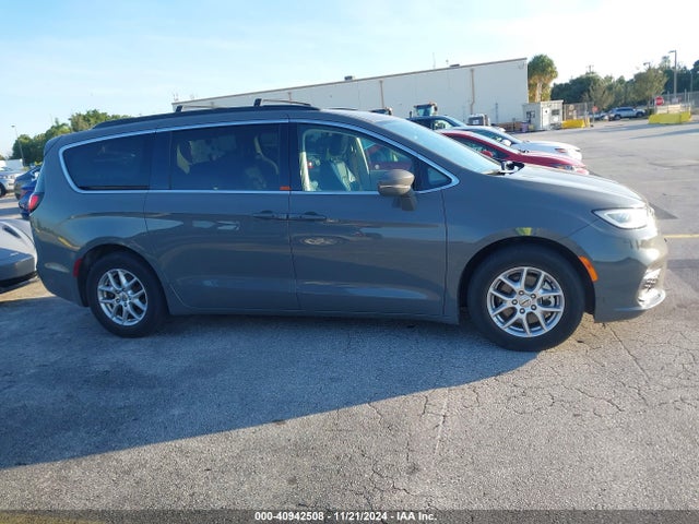 Chrysler Pacifica Touring L 2022 2C4RC1BG5NR168311 Image 13