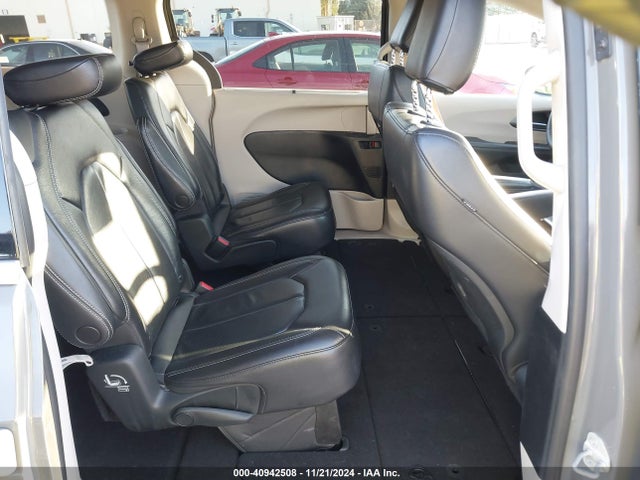 2C4RC1BG5NR168311 Chrysler Pacifica Touring L