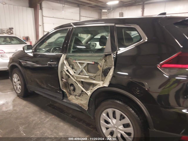 Nissan ROGUE S 2019 5N1AT2MV5KC737768 Image 6