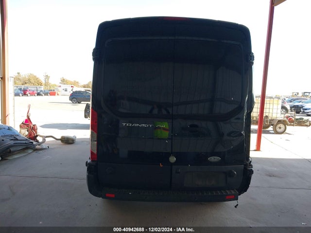 Ford Transit-250 2015 1FTYR2CM5FKA72991 Image 15