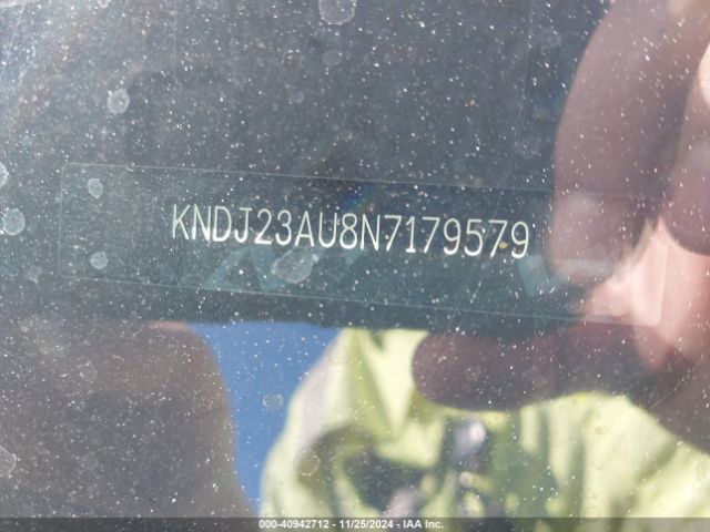 KNDJ23AU8N7179579 KIA SOUL LX
