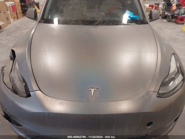 7SAYGDEF2NF491069 Tesla Model Y Performance Dual Motor All-wheel Drive