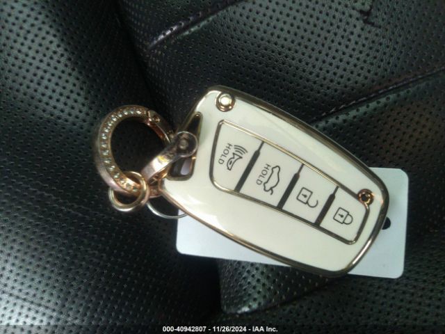 KMHGN4JE0FU011840 Hyundai Genesis 3.8