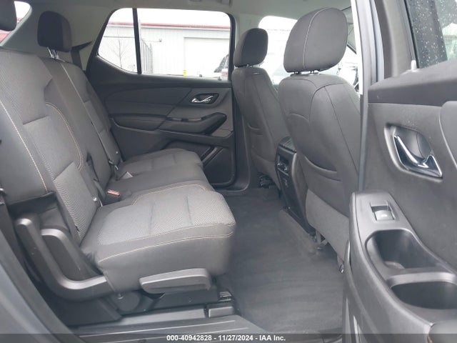 Chevrolet Traverse 1lt 2019 1GNEVGKW5KJ242403 Image 8