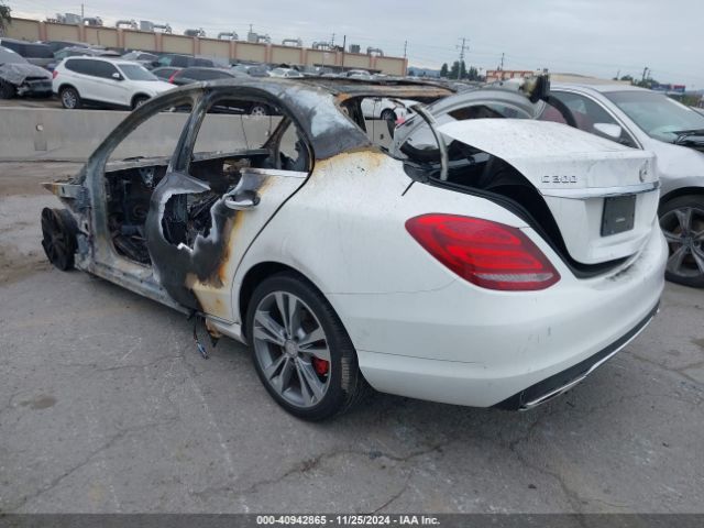 55SWF4KBXFU041629 Mercedes-Benz C 300 4matic/luxury 4matic/sport 4matic