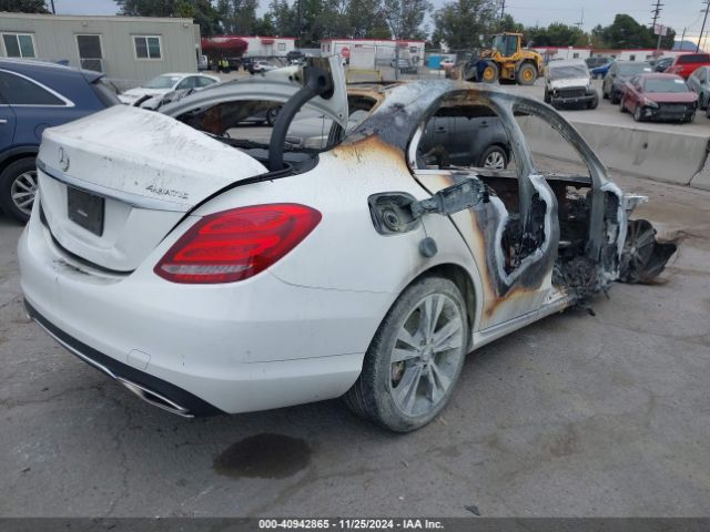 55SWF4KBXFU041629 Mercedes-Benz C 300 4matic/luxury 4matic/sport 4matic