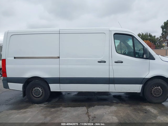 W1W4EBHY9LT022840 Mercedes-Benz Sprinter 2500 Standard Roof V6