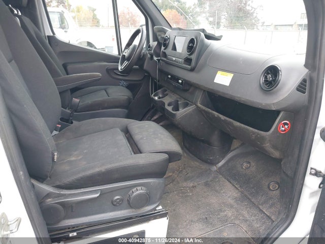 W1W4EBHY9LT022840 Mercedes-Benz Sprinter 2500 Standard Roof V6