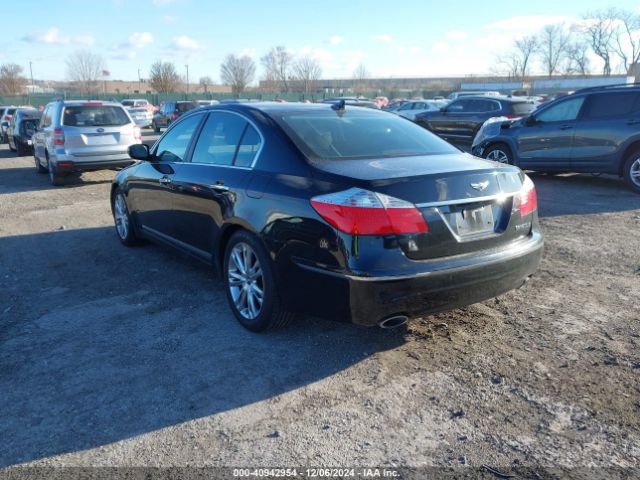 2011 HYUNDAI GENESIS KMHGC4DF8BU113181 Photo 2