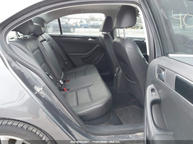 3VWL17AJ3GM205259 Volkswagen Jetta 1.8t Sel