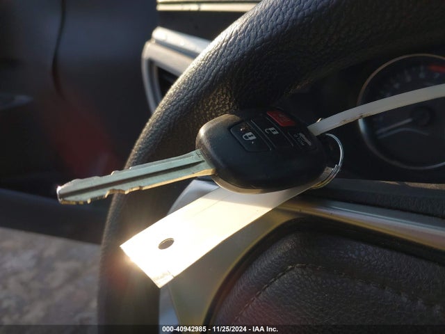 Toyota COROLLA LE 2014 2T1BURHE3EC215726 Image 11