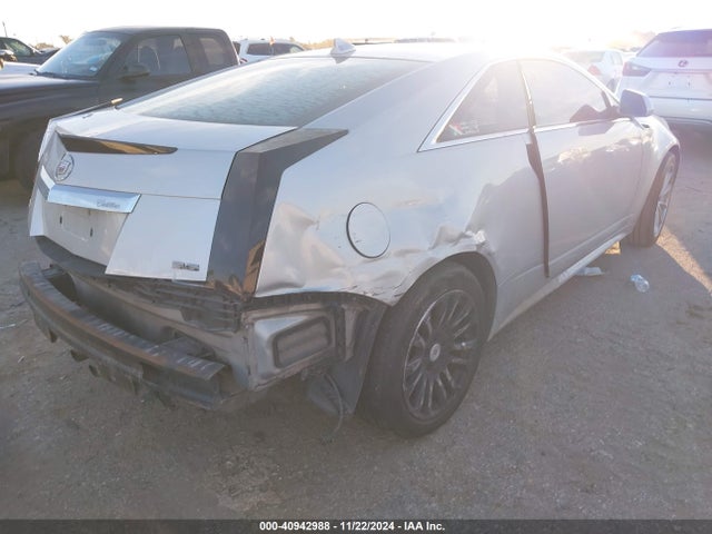2011 CADILLAC CTS 1G6DJ1ED0B0111721 Photo 3