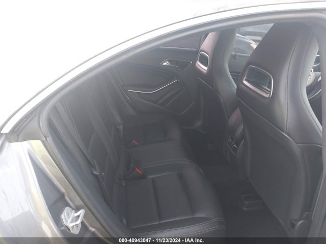 WDDSJ4GB8JN524074 Mercedes-Benz CLA 250 4MATIC