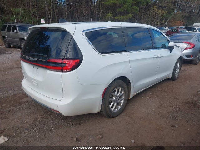Chrysler Pacifica Touring L 2023 2C4RC1BG8PR623932 Image 4