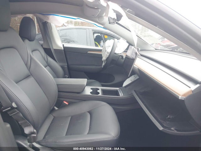 2023 TESLA MODEL Y 7SAYGDEE8PF875738 Photo 4