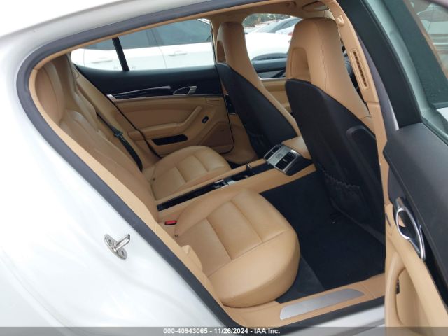 WP0AA2A71FL001044 Porsche PANAMERA 4