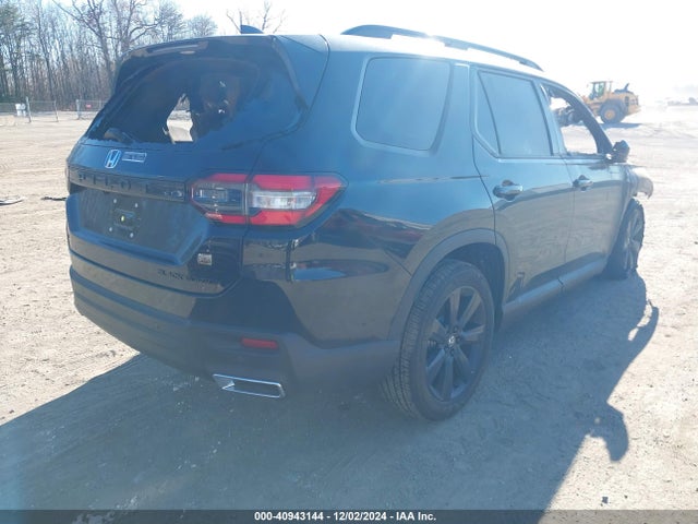 Honda Pilot Black Edition 2025 5FNYG1H94SB032817 Image 4