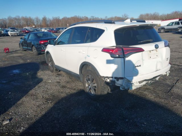 2T3RFREV0JW703786 Toyota Rav4 Adventure/xle