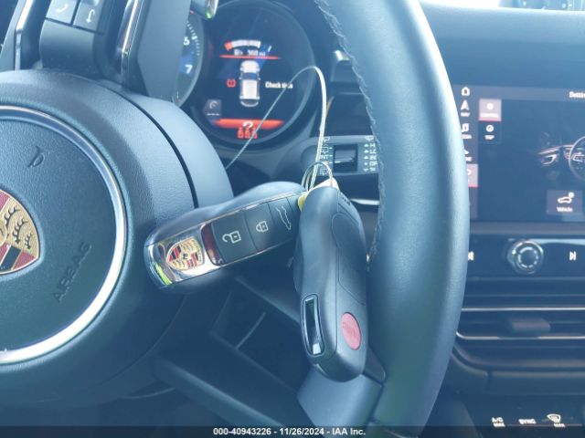 WP1AA2A52NLB08597 Porsche Macan