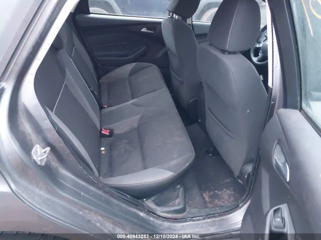1FADP3F25EL170499 Ford FOCUS SE