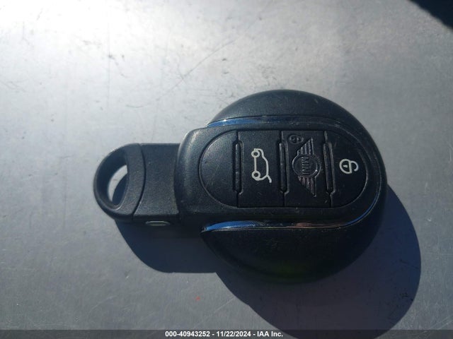 2019 MINI COUNTRYMAN WMZYS7C52K3F46557 Photo 10