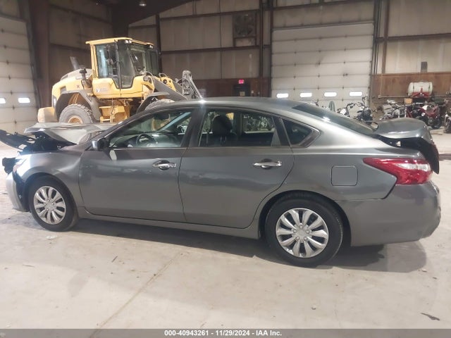 Nissan Altima 2.5 S 2017 1N4AL3AP2HN322944 Image 15