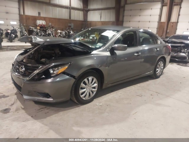 Nissan Altima 2.5 S 2017 1N4AL3AP2HN322944 Image 2