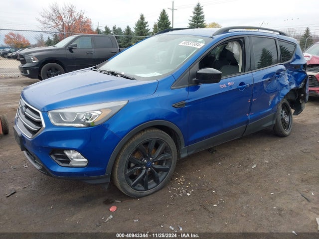 Ford ESCAPE SE 2018 1FMCU0GD0JUC90675 Image 2