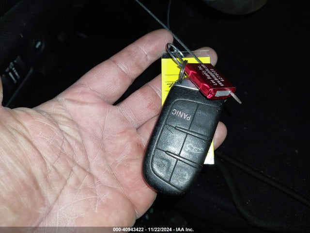 Chrysler 200 Limited 2015 1C3CCCAB8FN538967 Image 11