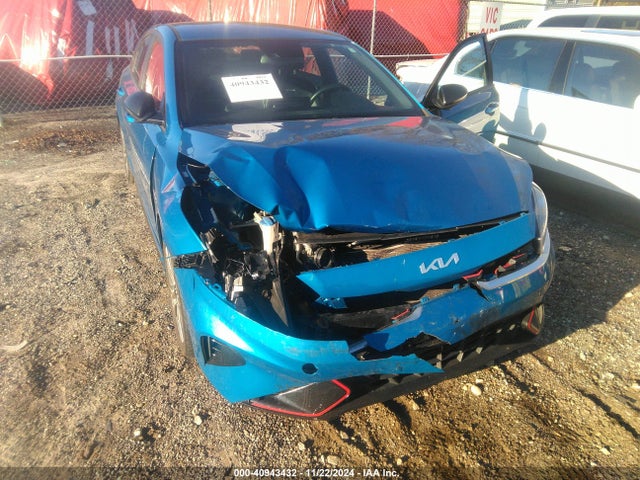 3KPF54AD6PE550423 KIA Forte Gt-line