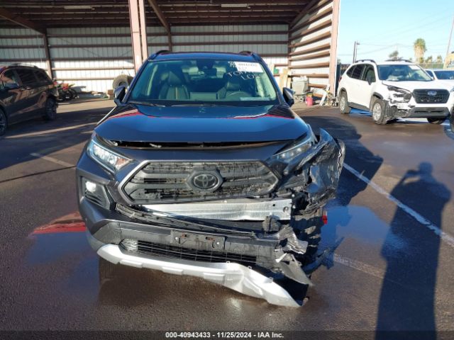 JTMJ1RFV3KJ007854 Toyota Rav4 Adventure
