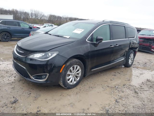 2C4RC1BG4JR142633 Chrysler Pacifica Touring L
