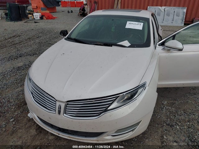 3LN6L2GK8FR620152 Lincoln MKZ