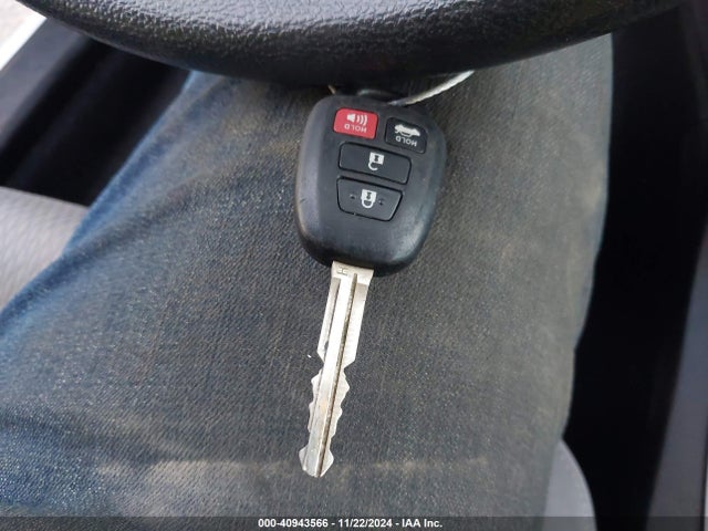 Toyota COROLLA LE 2014 5YFBURHEXEP134285 Image 11
