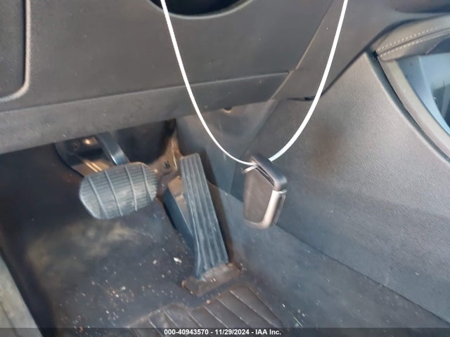 WBXHU7C51K5L10822 BMW X1 Sdrive28i