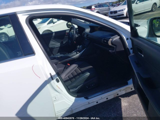 JTHBA1D27G5038053 Lexus IS 200T