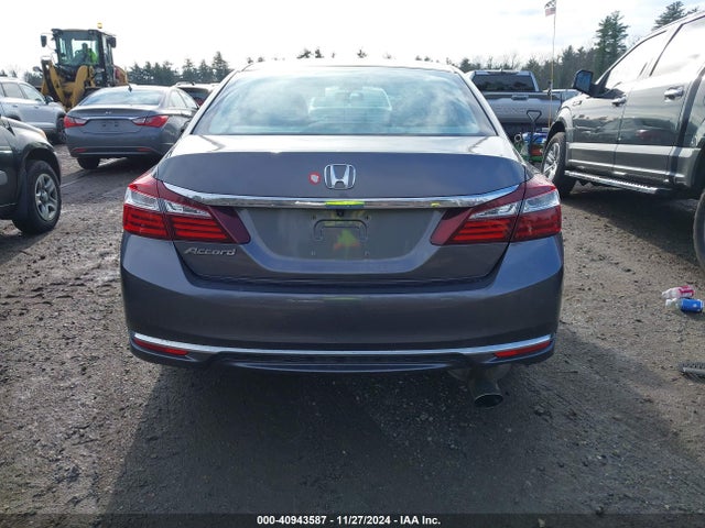 Honda ACCORD LX 2017 1HGCR2F30HA054342 Image 17