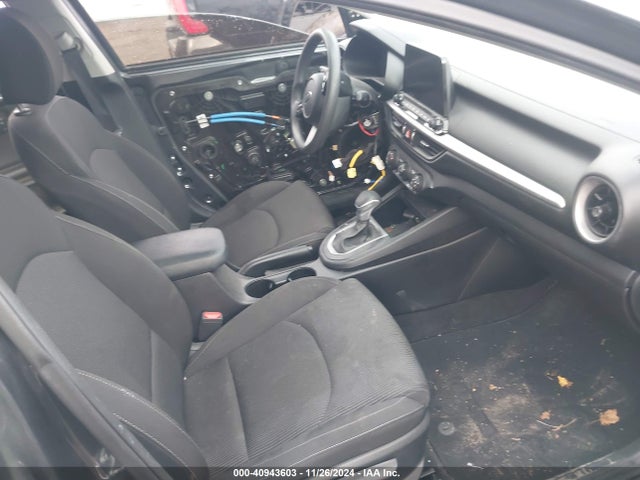 3KPF24AD8LE167649 KIA FORTE FE