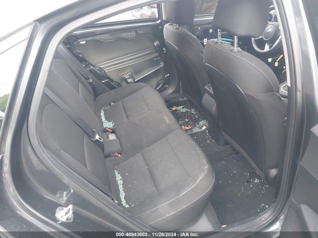 3KPF24AD8LE167649 KIA FORTE FE