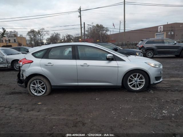 1FADP3K21GL364181 Ford FOCUS SE