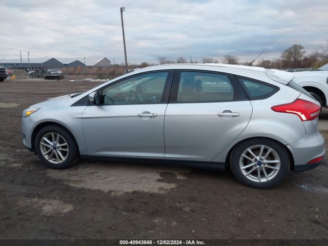 1FADP3K21GL364181 Ford FOCUS SE