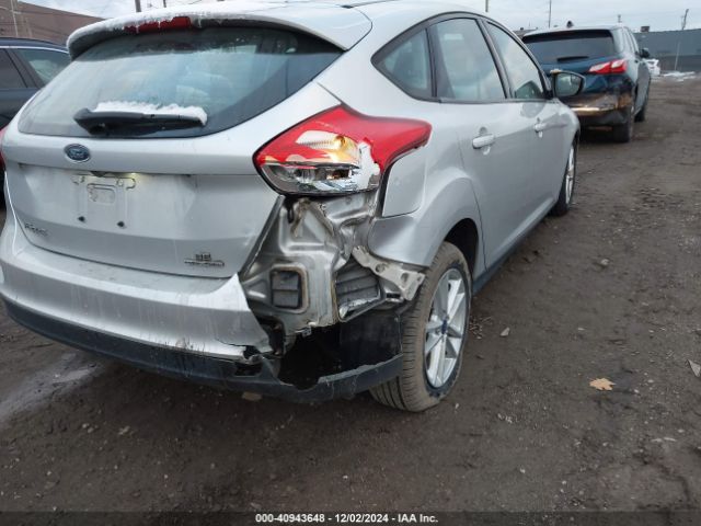 1FADP3K21GL364181 Ford FOCUS SE
