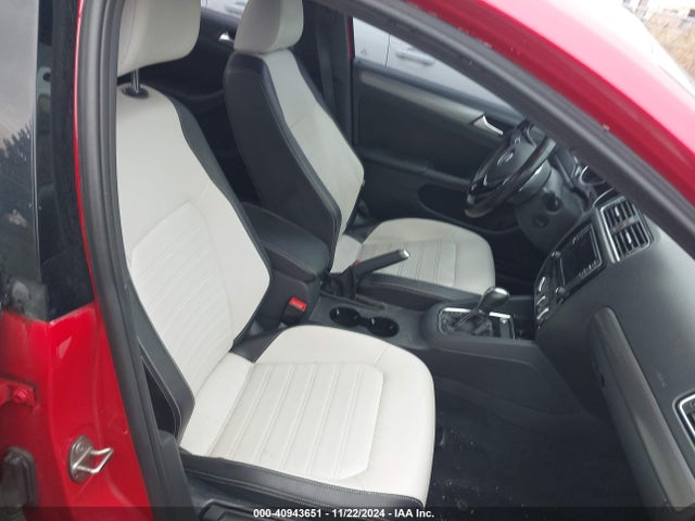 3VWD17AJ3GM230876 Volkswagen Jetta 1.8t Sport